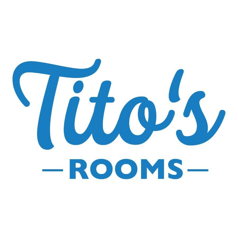 Tito'S Rooms Nápoles Exterior foto